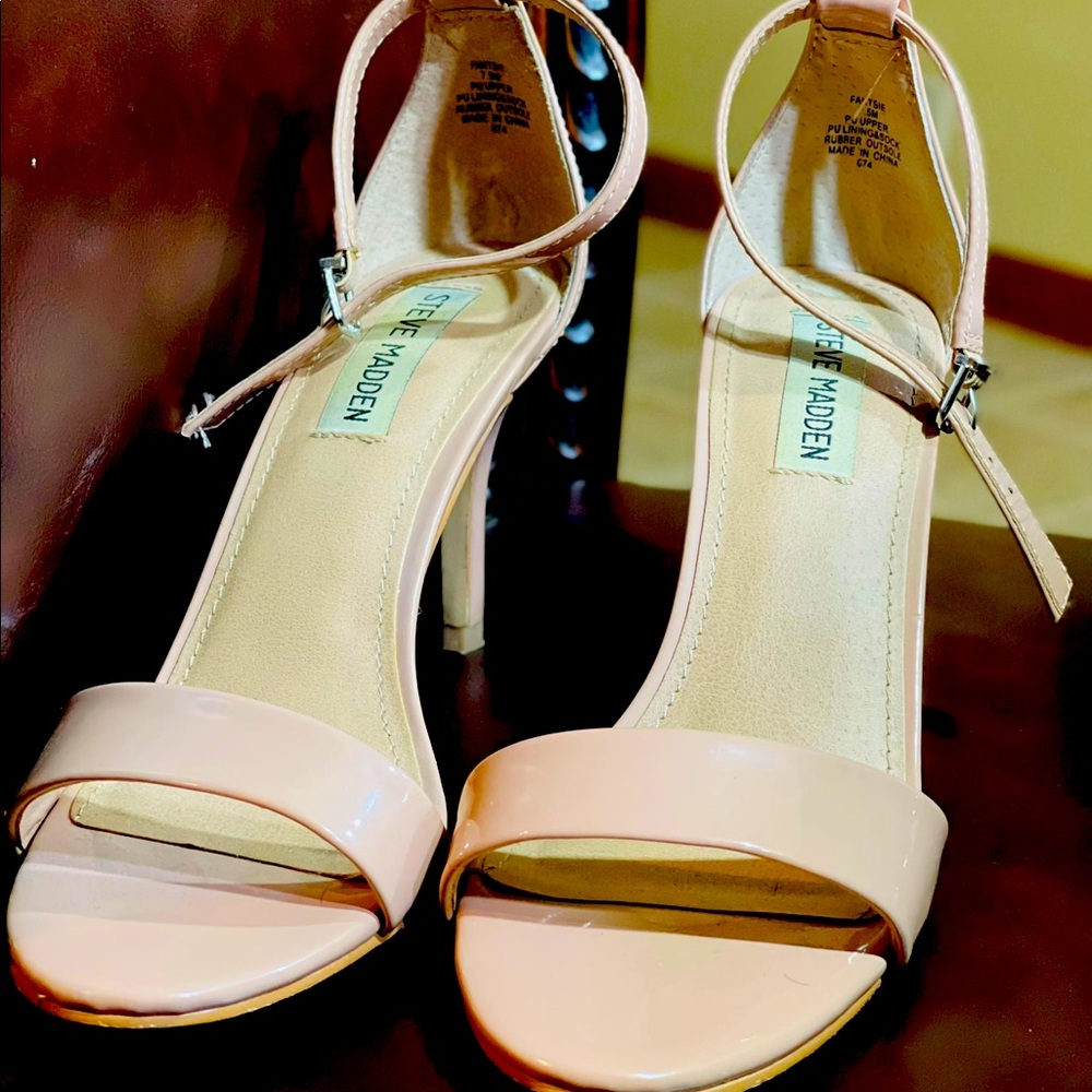 Steve Madden Pinkish Nude Heels